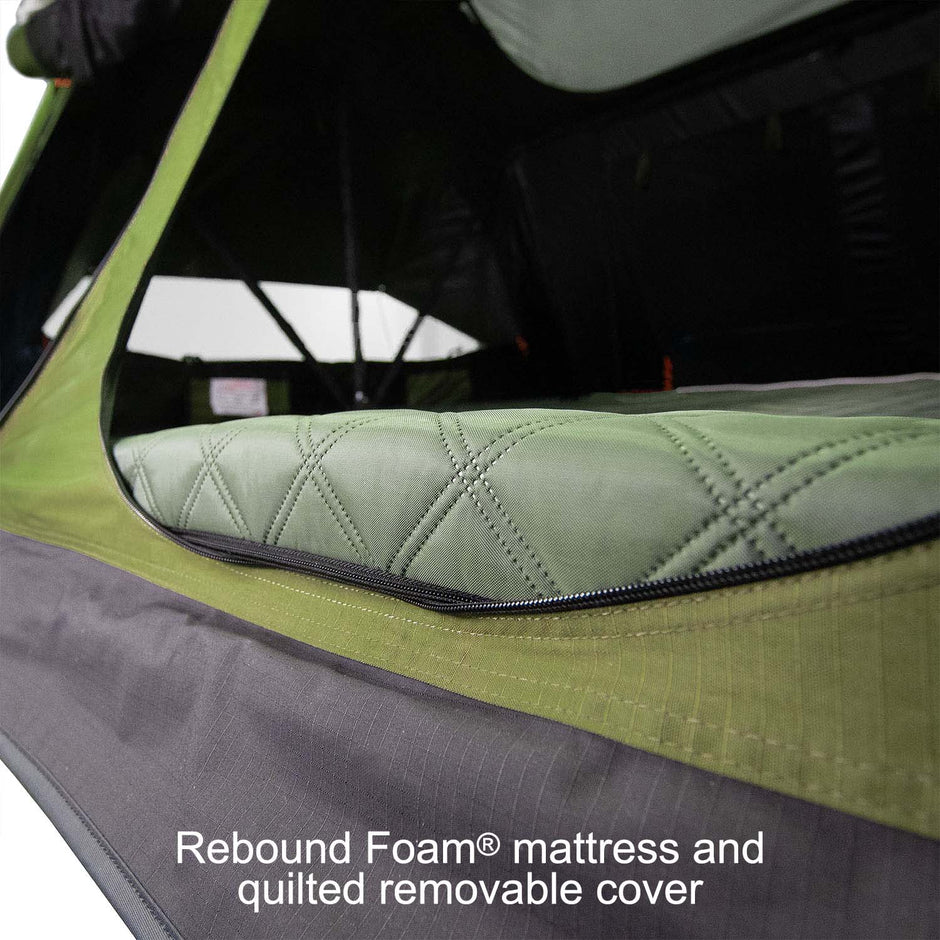 Walkabout 87 2.0 Soft Shell Roof Top Tent Bundle