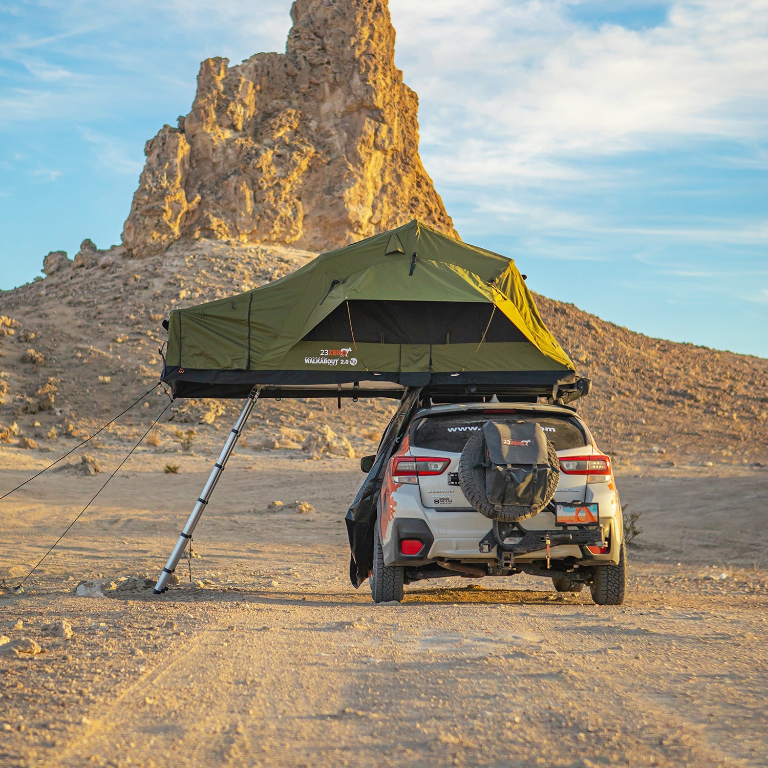 Walkabout 72 2.0 Roof Top Tent Bundle | Sleeps 4 Adults
