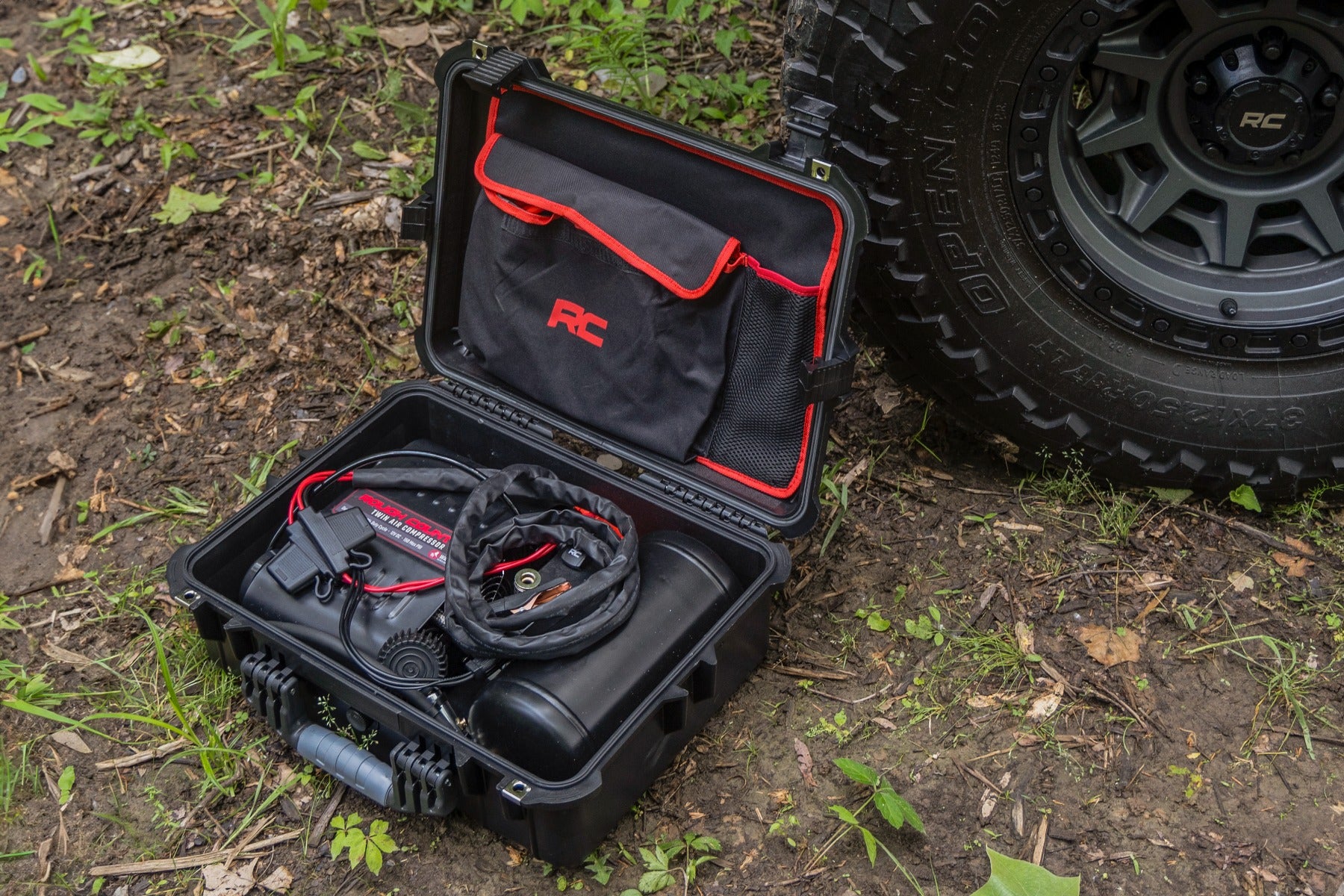 Rough Country 12V Portable Twin Air Compressor | 150 PSI